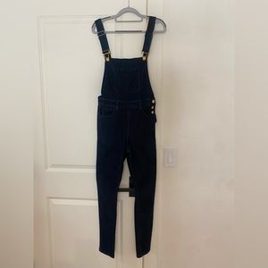 Adorable flattering ankle OVERALLS